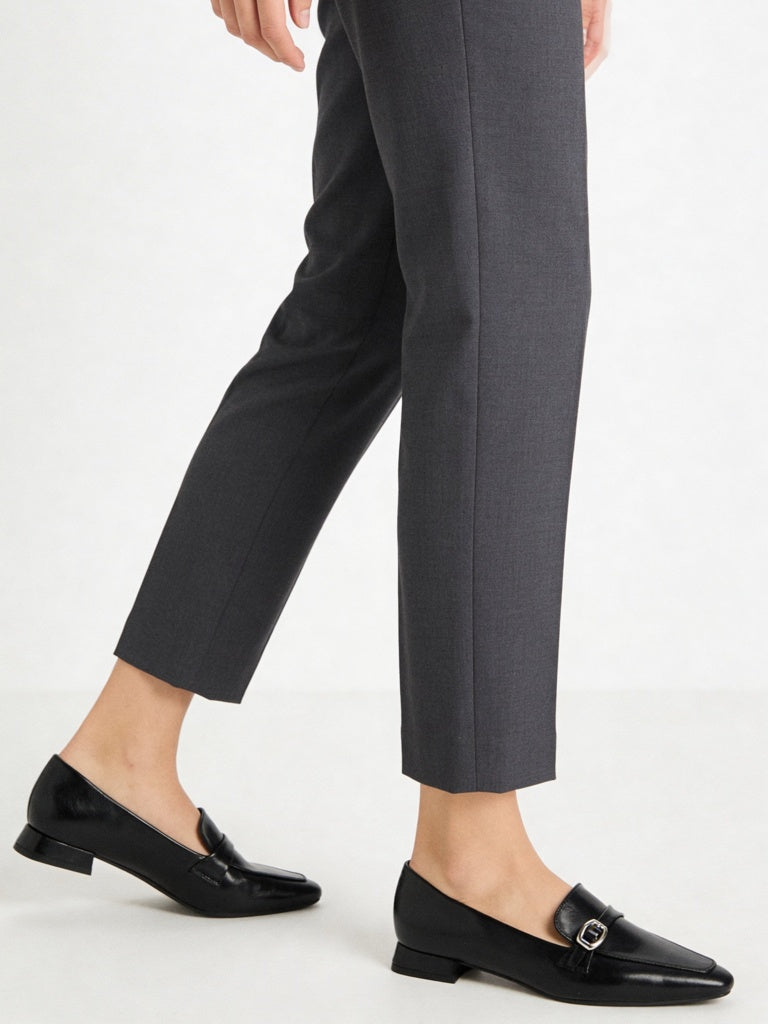 LUNA BLU Black Buckle-Detail Loafers