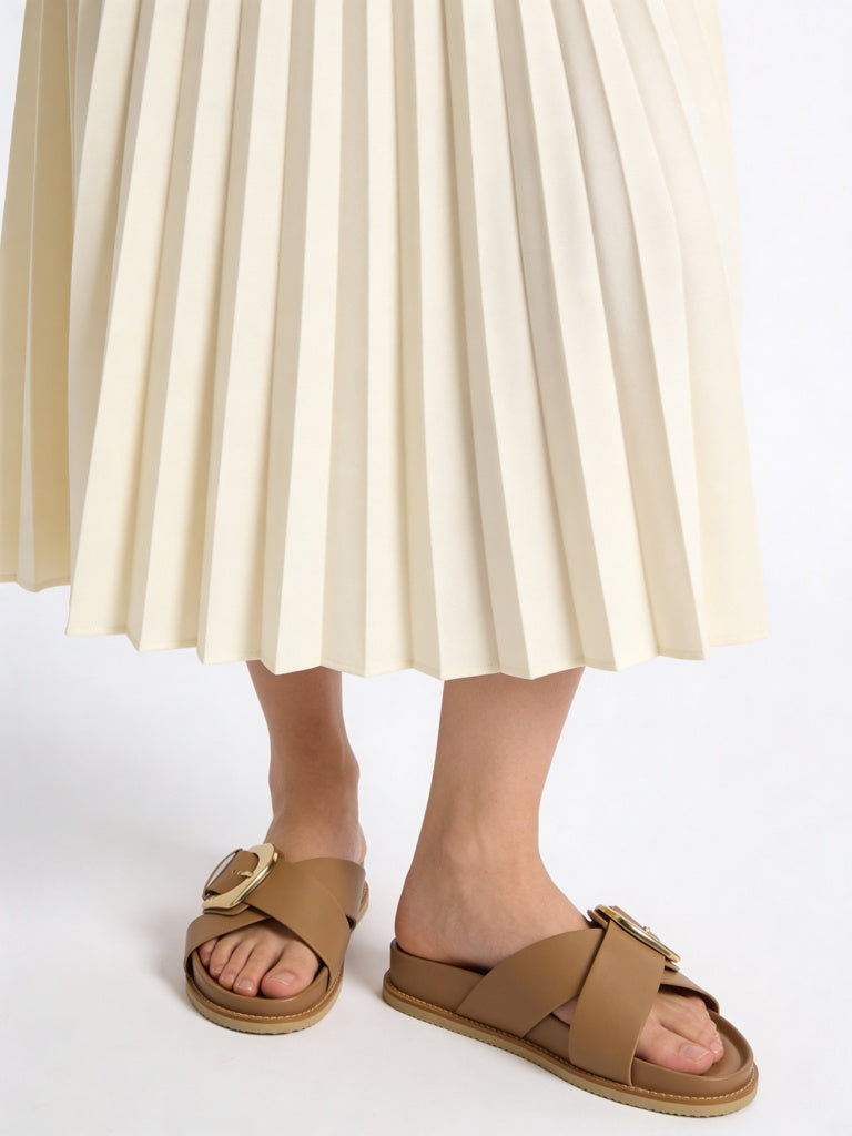 LUNA BLU Brown Buckle-Detailed Comfort Sandals