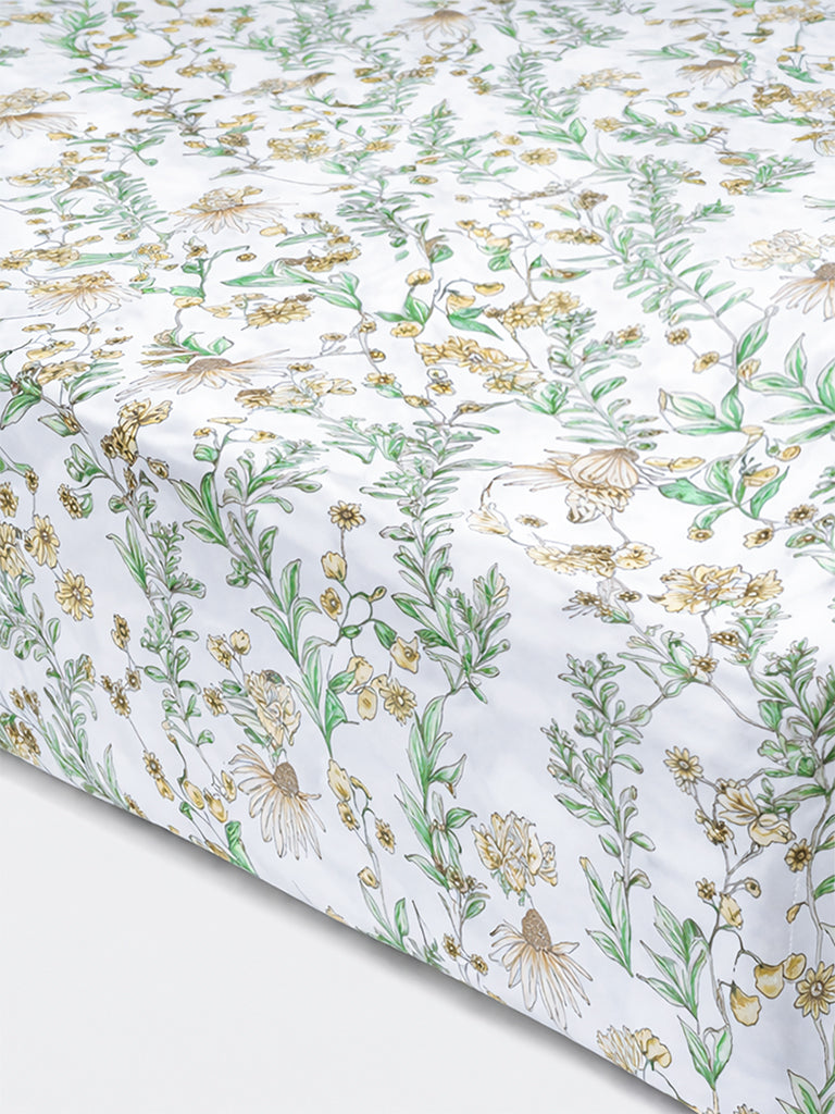 Westside Home Yellow Floral Pattern Queen Bed Sheet Set