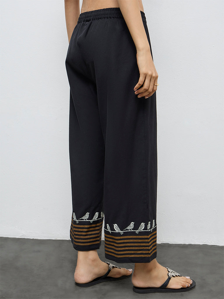 Utsa Black Printed Cotton-Blend Pants