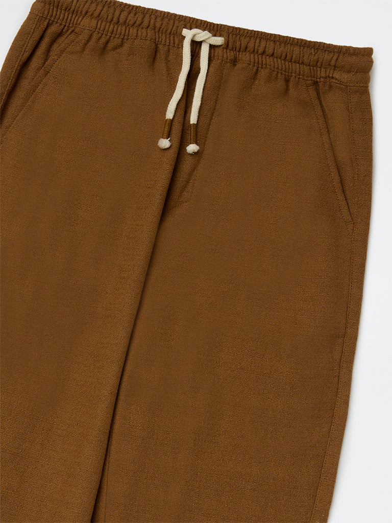 HOP Kids Boys Dark Brown Solid Relaxed-Fit Mid-Rise Cotton Trousers