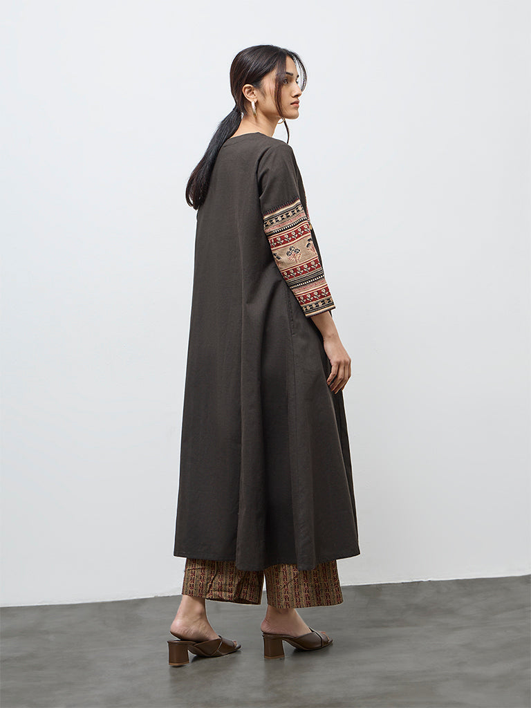 Utsa Black Floral Embroidered Cotton A-Line Kurta