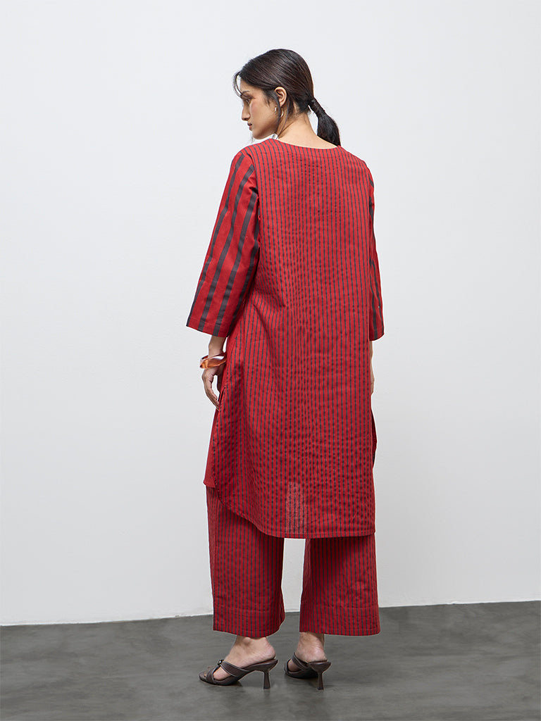 Utsa Red Printed Cotton-Blend A-Line Kurta