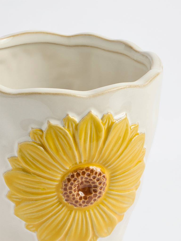 Westside Home Off-White Sunflower Design Pot