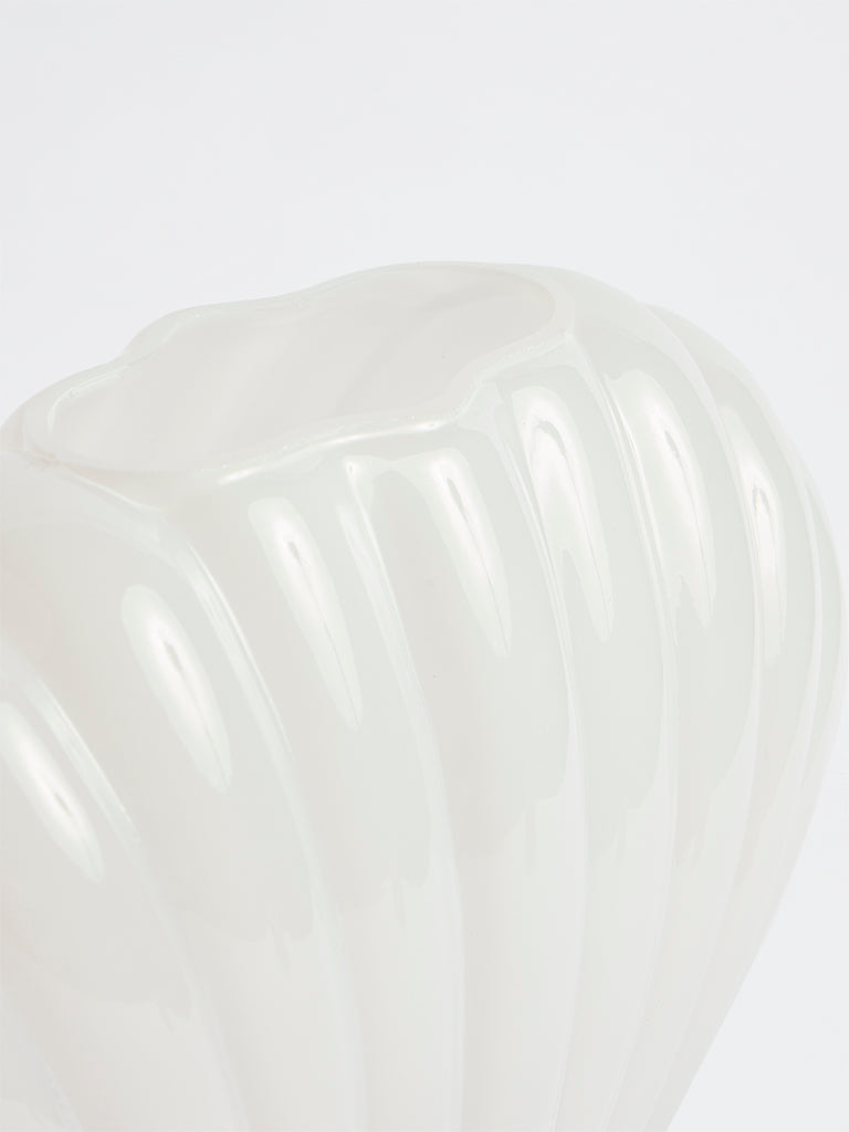 Westside Home White Glass Shell Vase