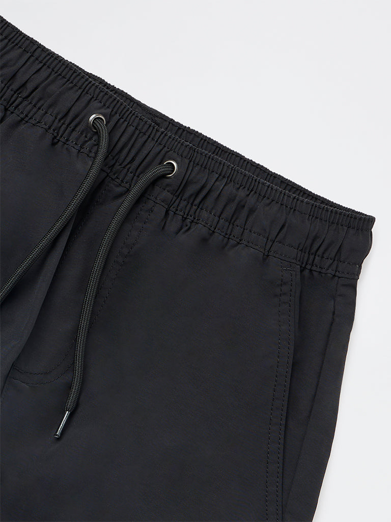 Boys Black Mid-Rise Cotton-Blend Cargo Pants