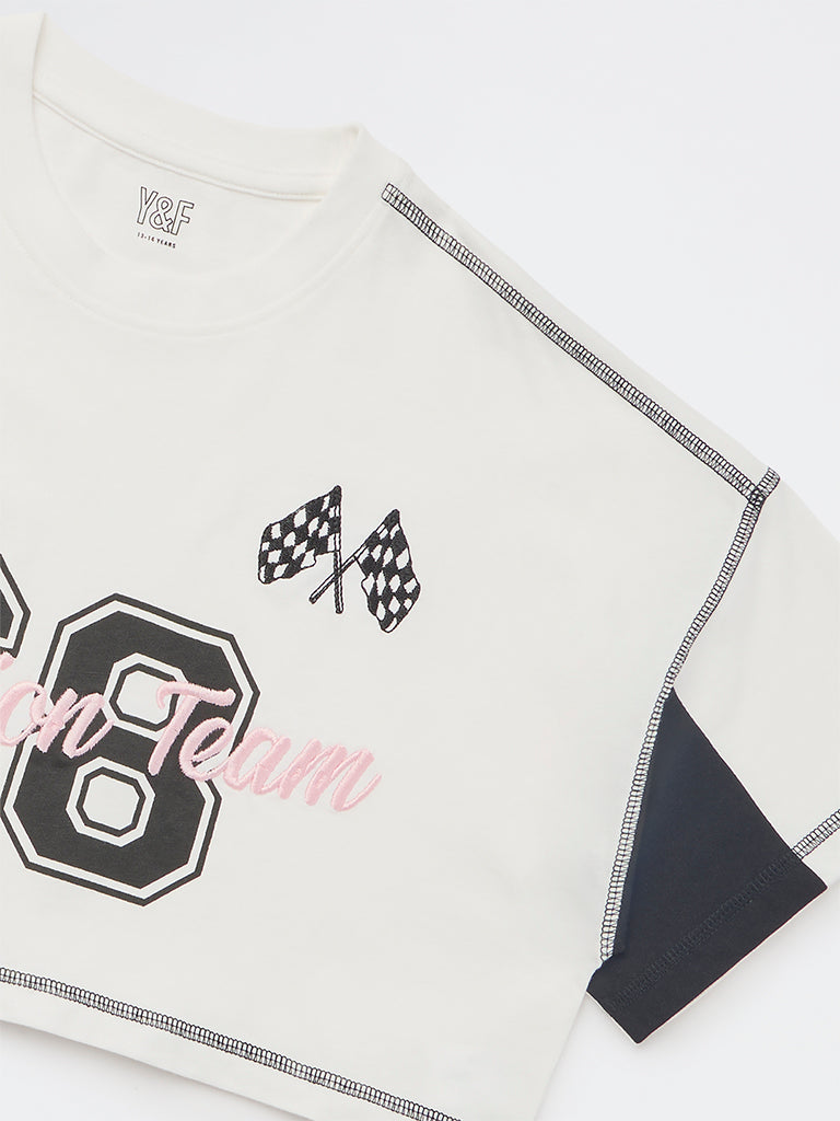 Girls White Printed Cotton T-Shirt