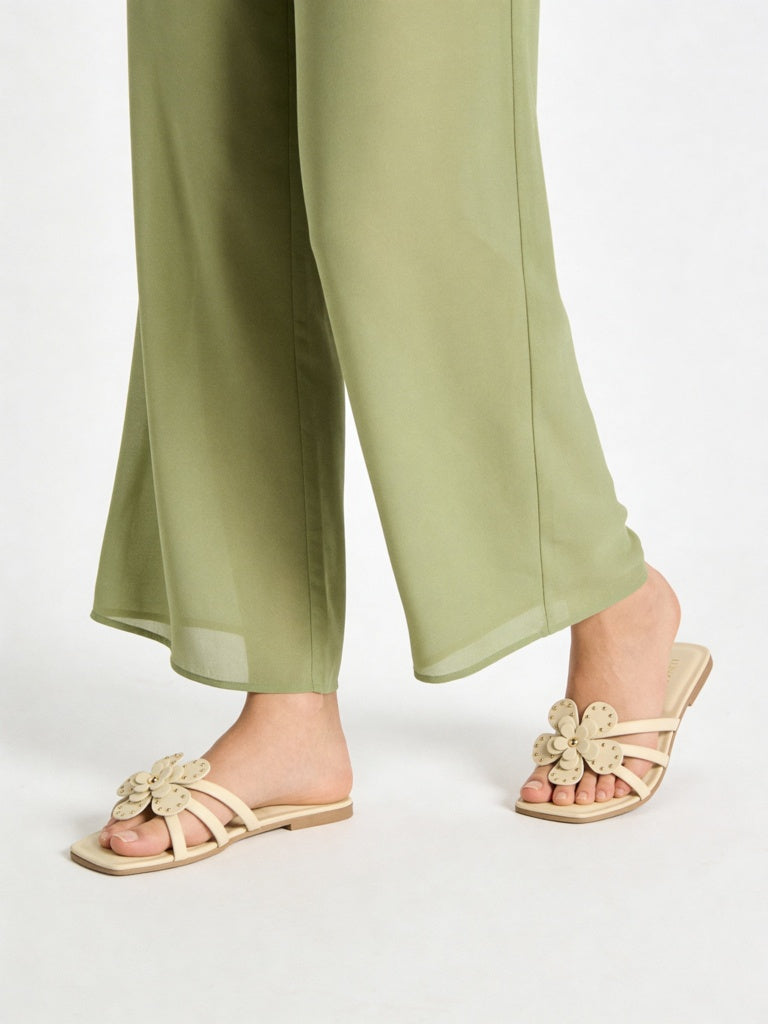 LUNA BLU Ivory Floral-Detailed Slides