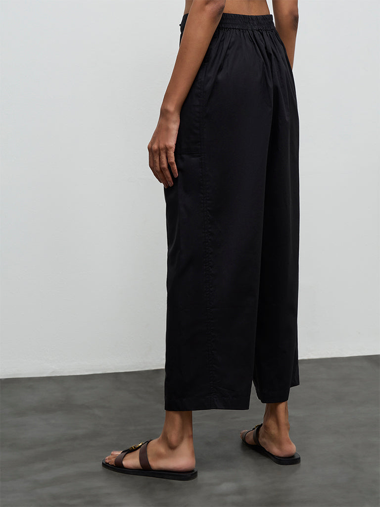 Utsa Black Solid Cotton Pants