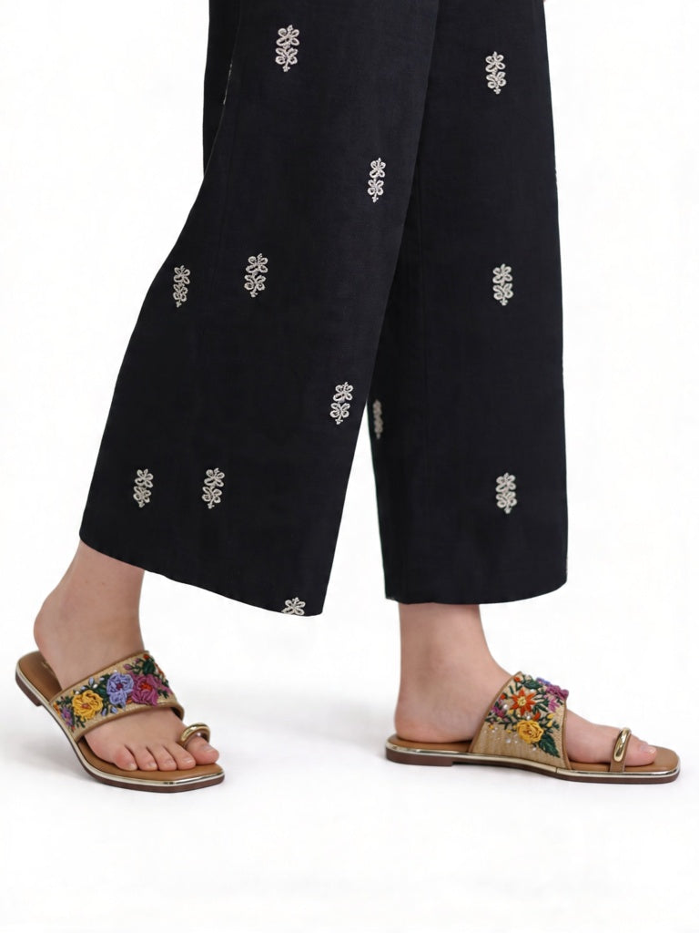 LUNA BLU Multicolor Floral-Embroidered Kolhapuri Sandals