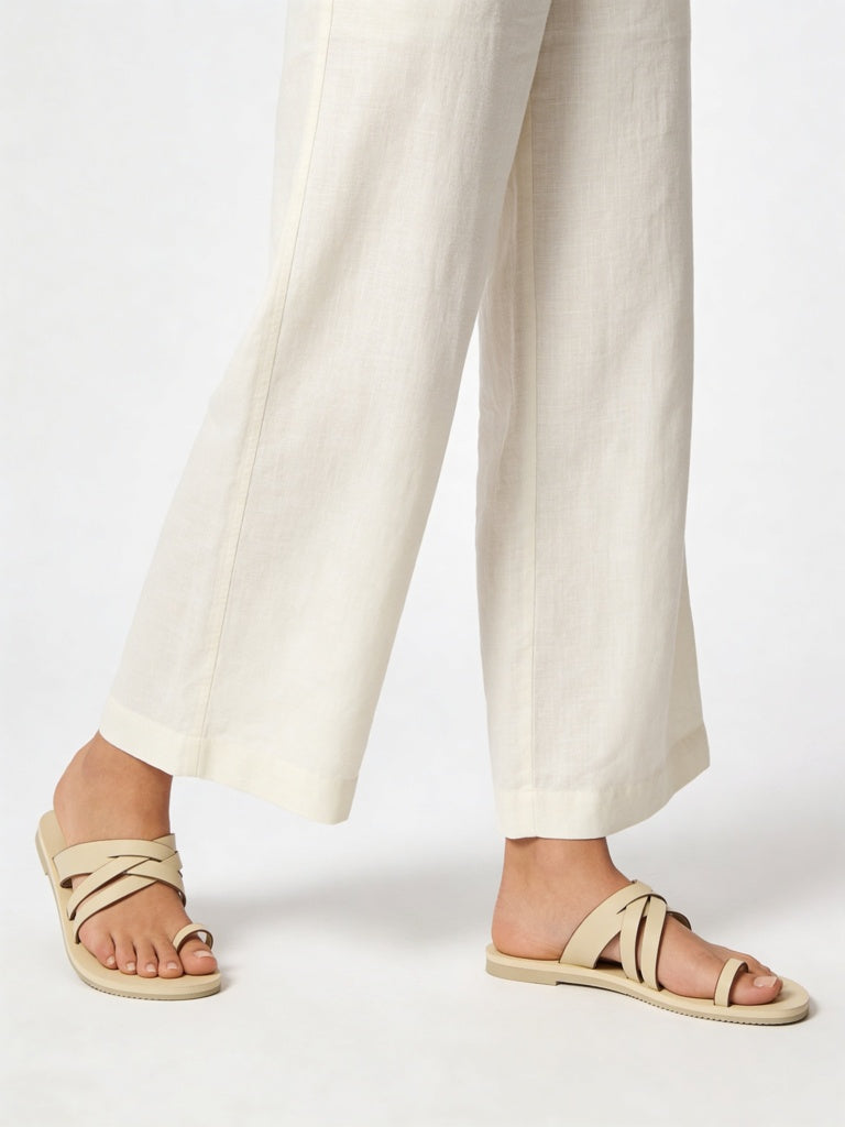 LUNA BLU Ivory Toe-Ring Criss-Cross Sandals