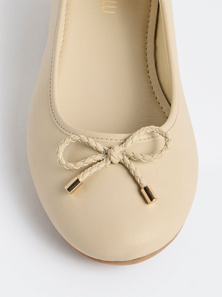 LUNA BLU Beige Bow Detailed Ballerinas