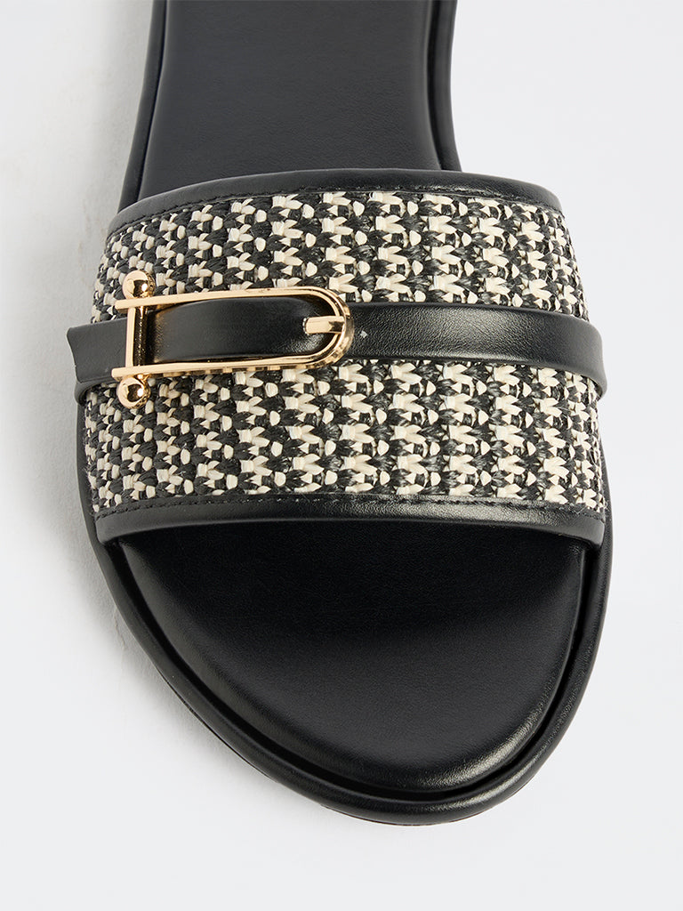 LUNA BLU Black Raffia Textured Slides