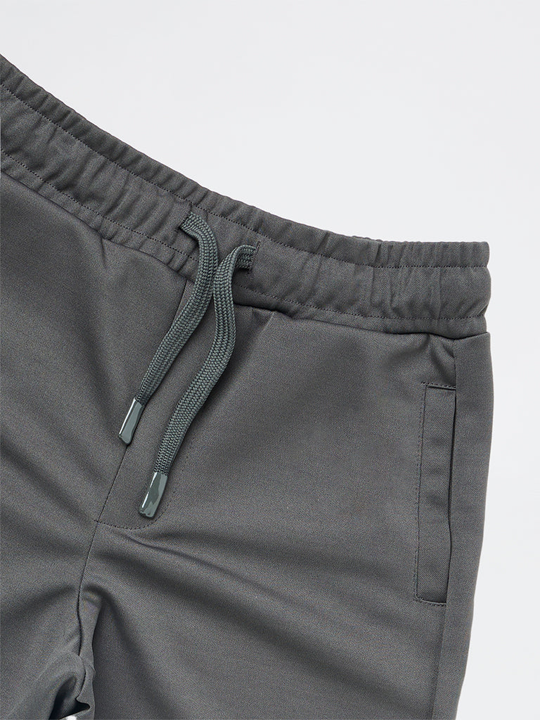 Y&F Kids Boys Dark Grey Mid-Rise Shorts
