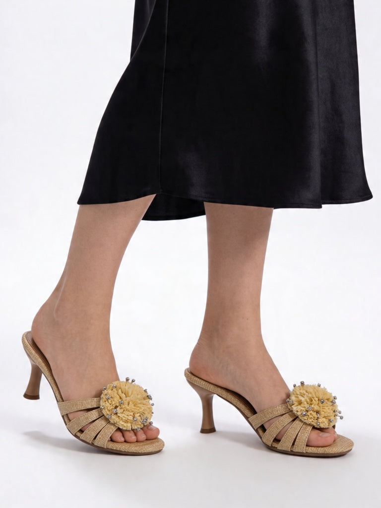 LUNA BLU Beige Raffia Flower Heel Sandals