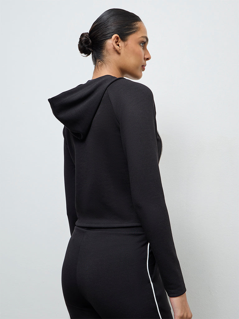 Nuoflexx Black Pipeline-Detailed Hooded Jacket