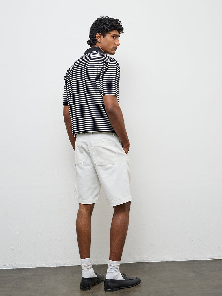 WES Casuals Off-White Relaxed-Fit Mid-Rise Canvas Carpenter Shorts