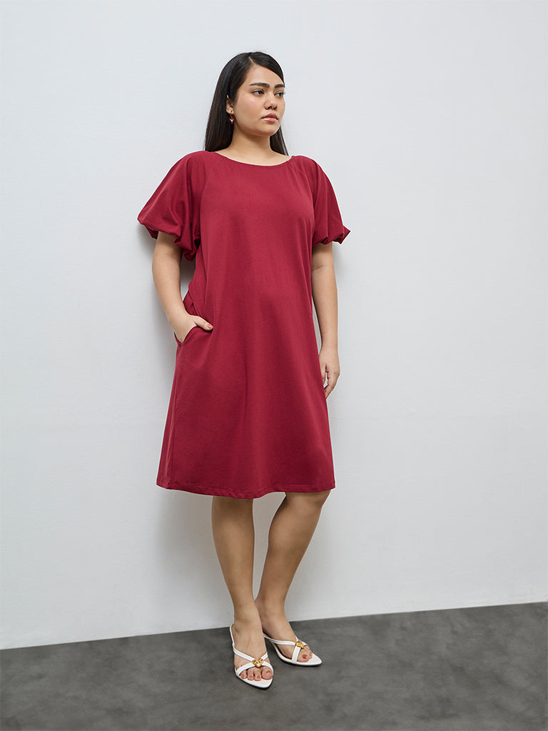 Buy Gia Red Solid Cotton Straight Dress from Westside