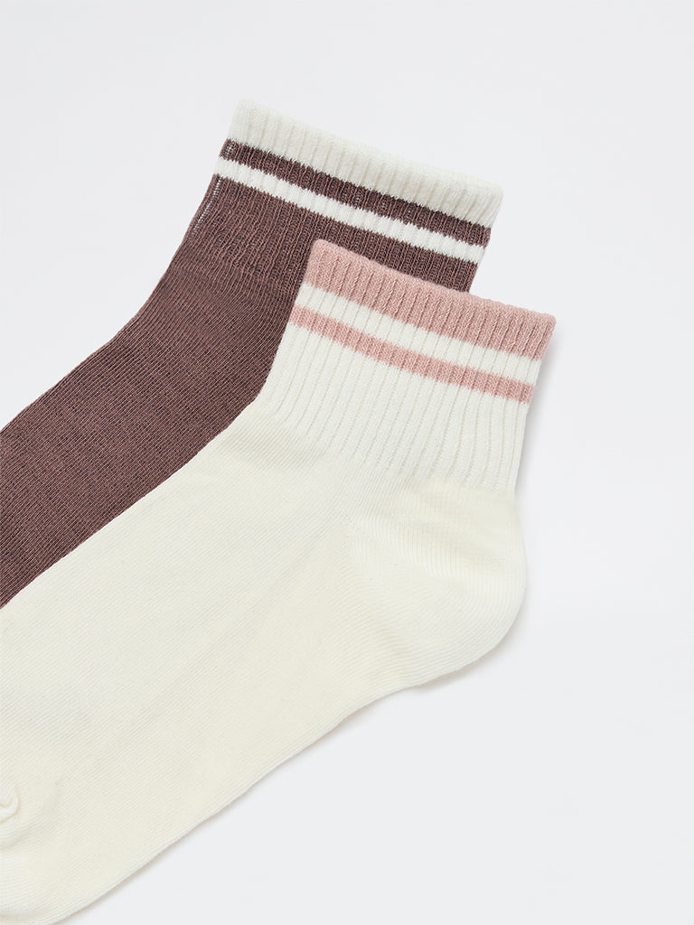 Wunderlove Ivory Solid Cotton-Blend Socks Set - Pack of 2