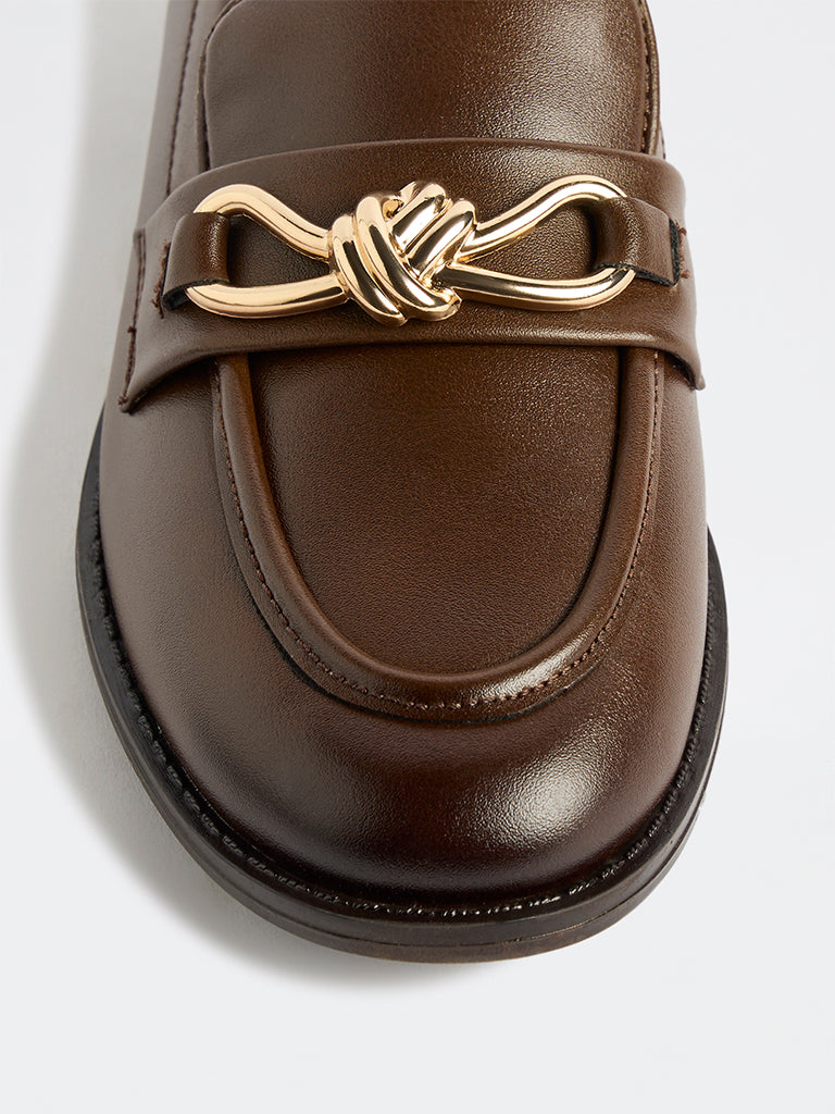 LUNA BLU Brown Metal-Detail Loafers