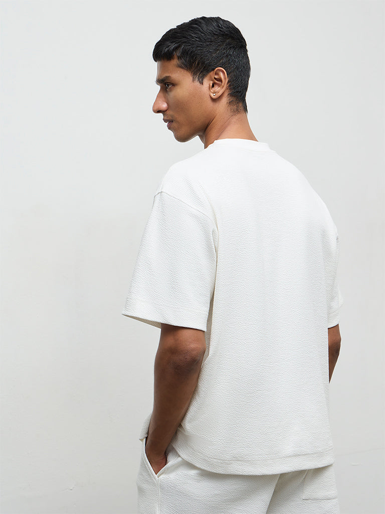 Nuoflexx Off-White Textured Relaxed-Fit Cotton-Blend T-Shirt