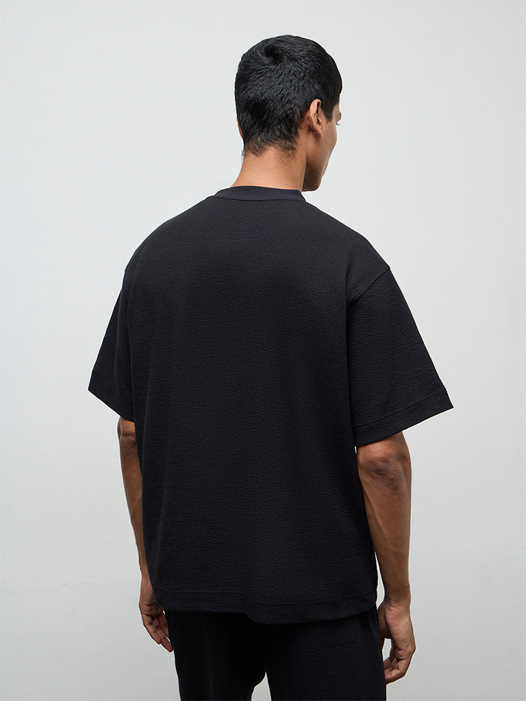 Nuoflexx Black Textured Relaxed-Fit Cotton-Blend T-Shirt
