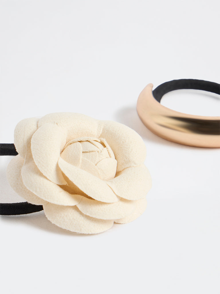 Westside Accessories Off-White Floral and Gold Metallic Scrunchie - Pack of 2
