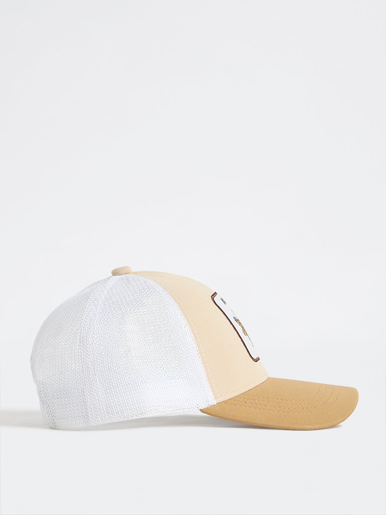 Nuon Beige Bee Embroidered Trucker Cap