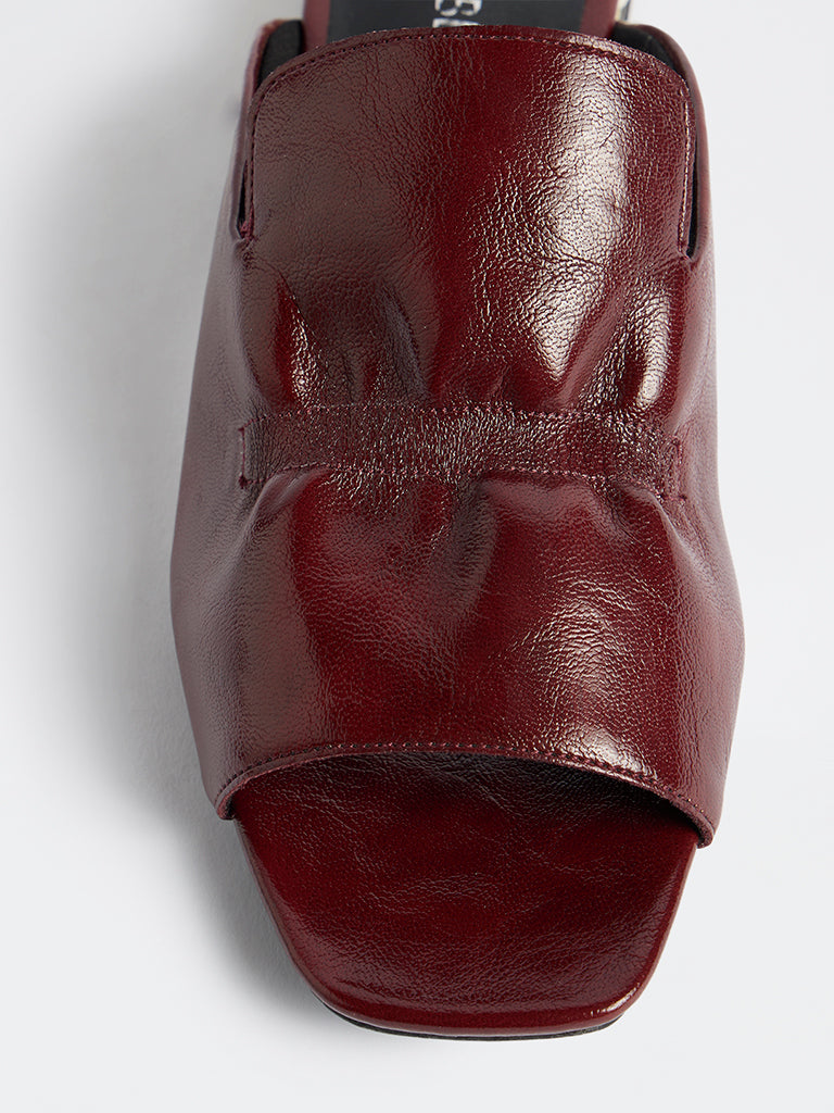 LUNA BLU Burgundy Ruched Mules