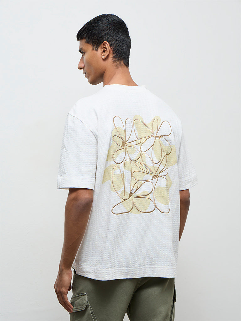 Nuon Off-White Floral Embroidered Relaxed-Fit Cotton T-Shirt