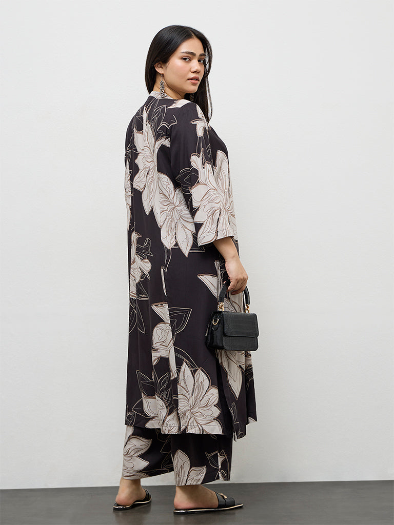 Diza Black Floral Printed A-Line Kurta