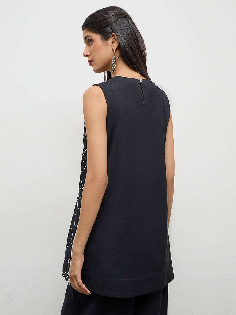 Utsa Black Floral Printed Cotton-Blend Tunic