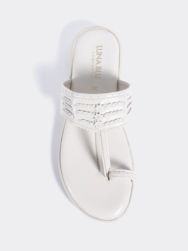 LUNA BLU Ivory Kolhapuri Sandals