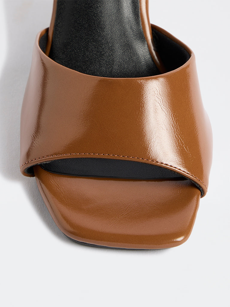 LUNA BLU Tan Spool Heel Sandals