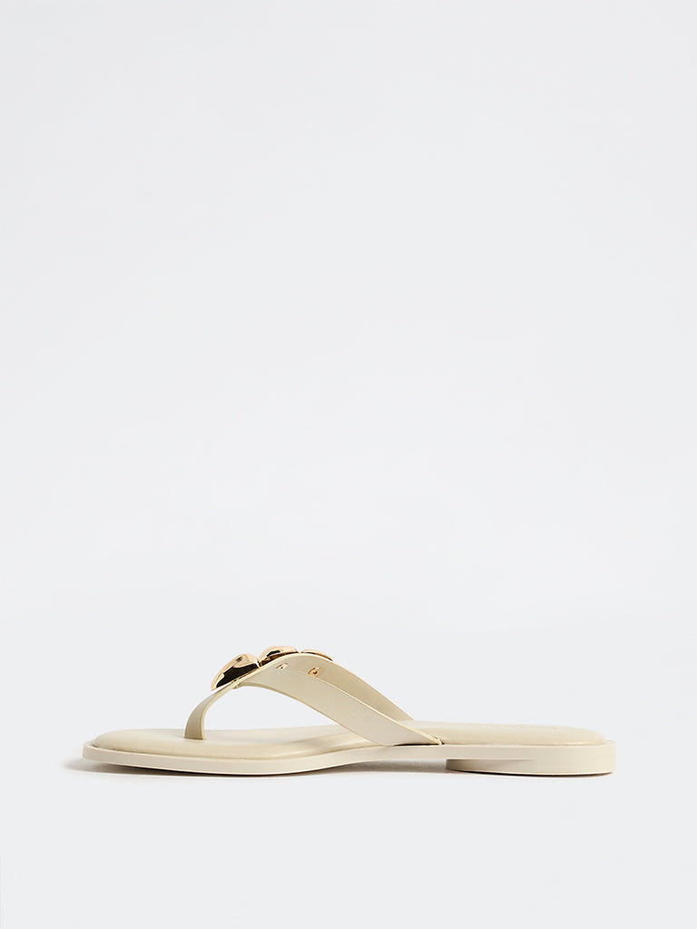 LUNA BLU Ivory Metal Detailed Sandals