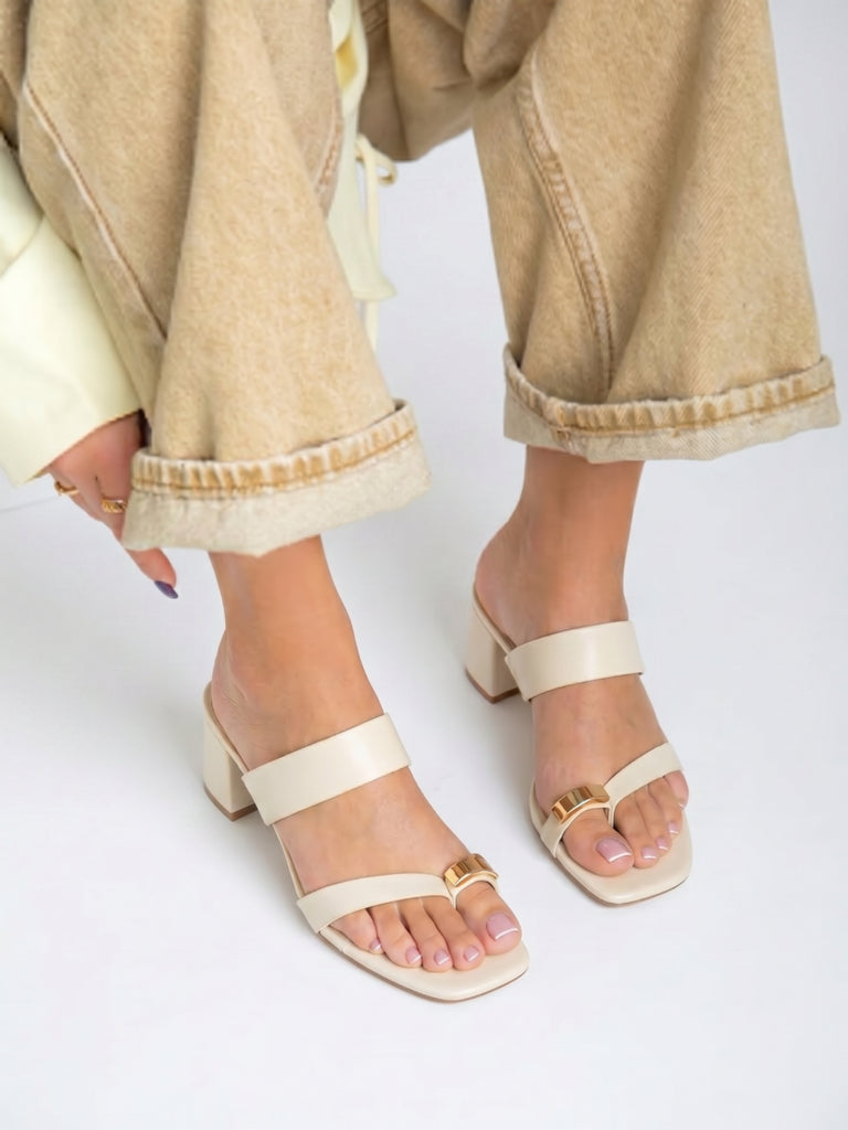 LUNA BLU Ivory Toe-Ring Detail Block-Heel Sandals