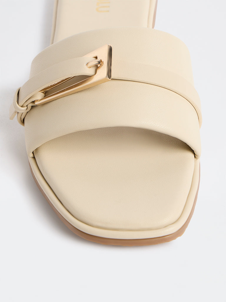 LUNA BLU Ivory Buckle-Detailed Slides