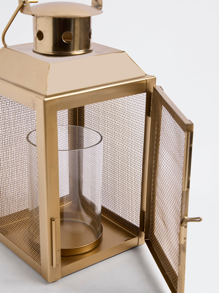 Westside Home Gold Metal Mesh Lantern