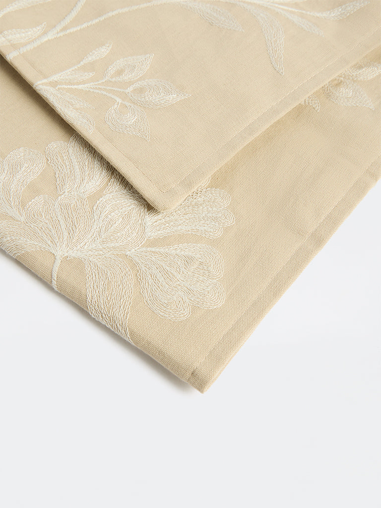 Westside Home Cream Floral Embroidered Table Runner