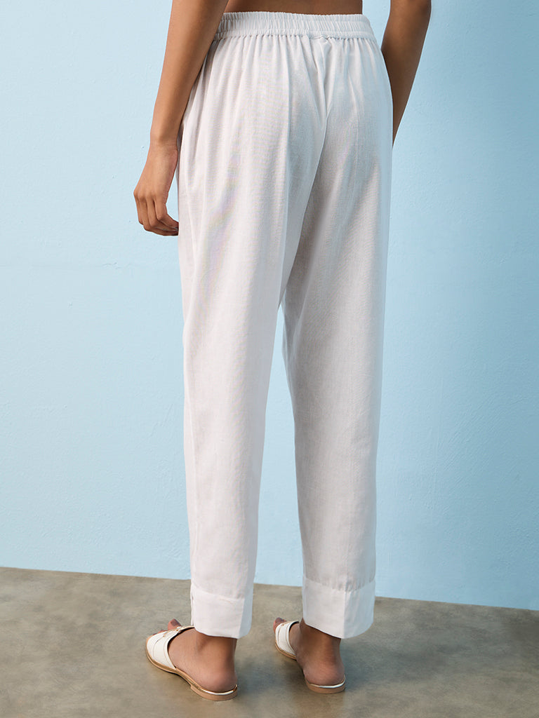 Utsa White Solid Cotton-Blend Pants