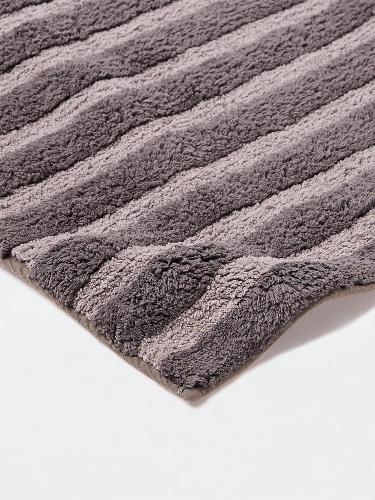 Westside Home Charcoal Striped Bath Mat