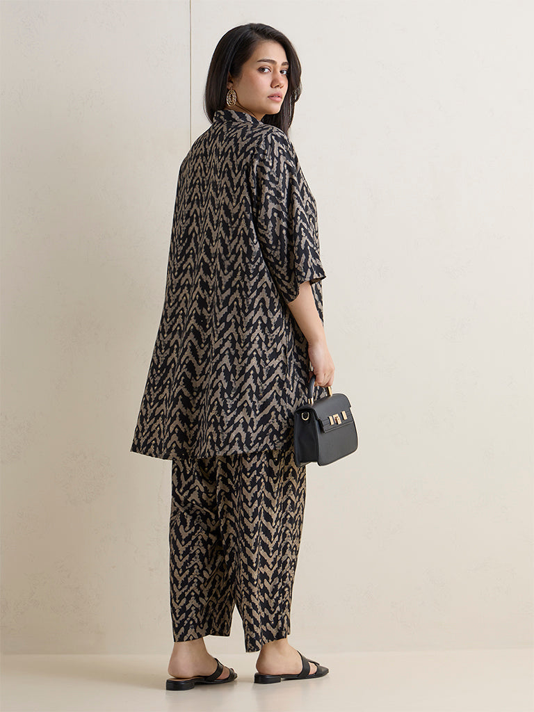Diza Black Chevron Printed Tunic