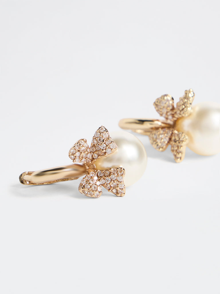 Westside Accessories Gold Embellished Bow Detail Pearl Earrings