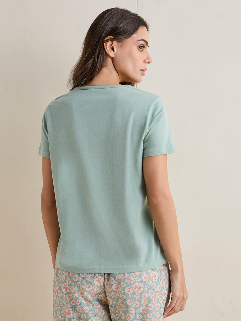 Wunderlove Green Text Printed Cotton T-Shirt