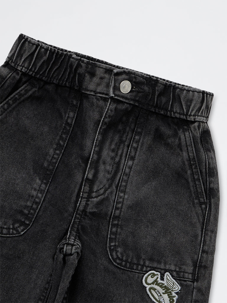 HOP Kids Boys Charcoal Patch-Detail Mid-Rise Jeans