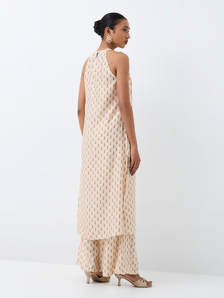Vark Ivory Paisley Printed A-Line Ethnic Set