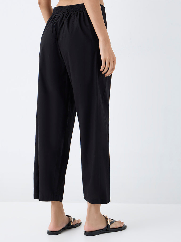 Utsa Black Solid Cotton Pants