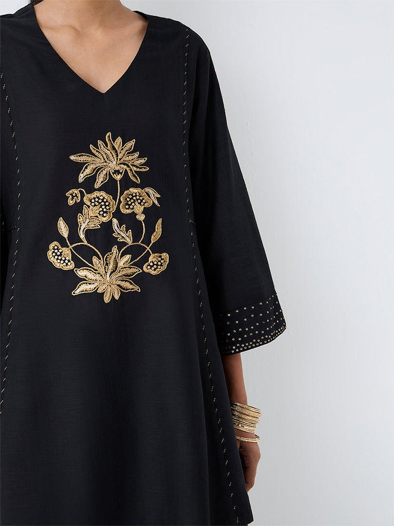 Utsa Black Floral Embroidered Tunic