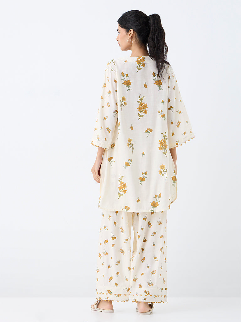 Utsa Off-White Floral Printed A-Line Kurta
