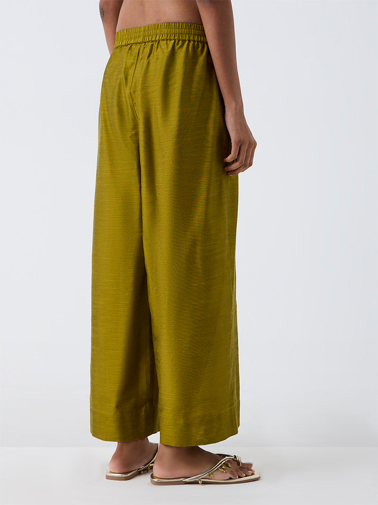 Utsa Olive Solid Pants